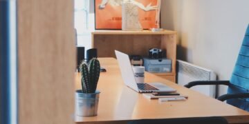 B-Tech vs Traditional Engineering: The Changing Landscape of Tech Education in India